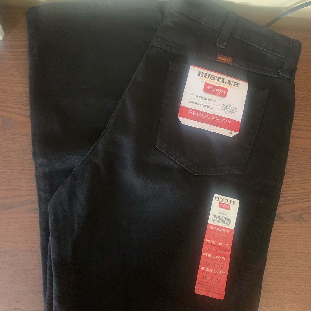 Mens size 38 Rustler Wrangler jeans